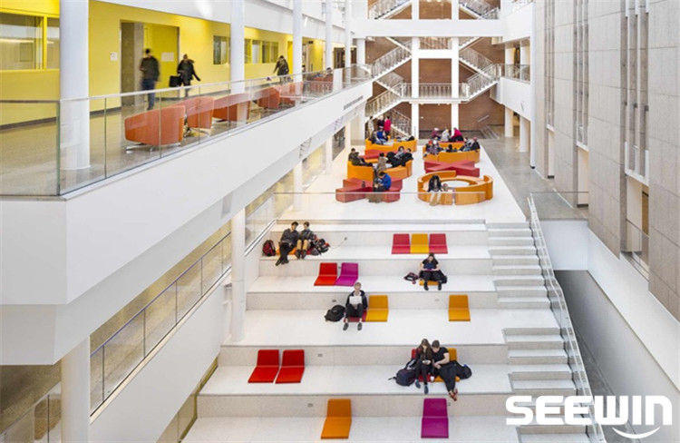 國際學(xué)校家具