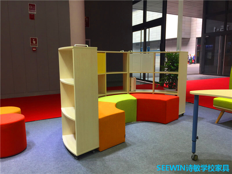 閱覽室書柜沙發